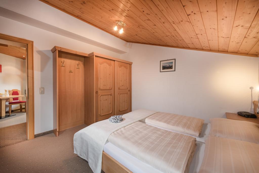 Gaestehaus Gratz - Inklusive Eintritt In Die Alpentherme Dorfgastein Luaran gambar