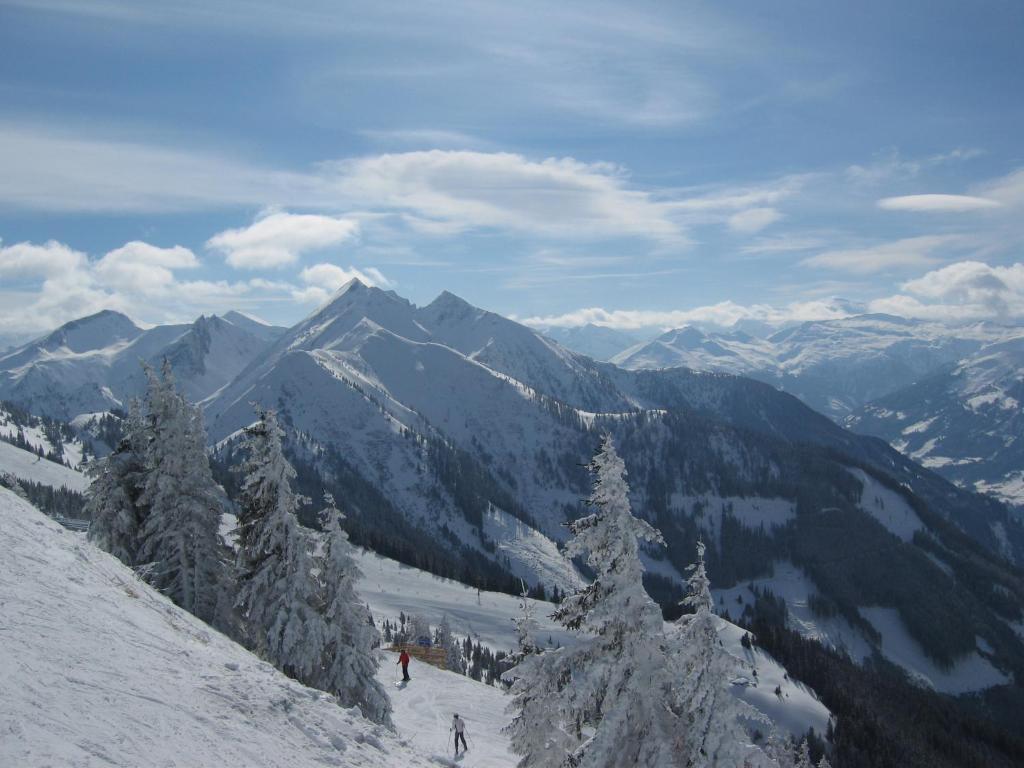 Gaestehaus Gratz - Inklusive Eintritt In Die Alpentherme Dorfgastein Luaran gambar