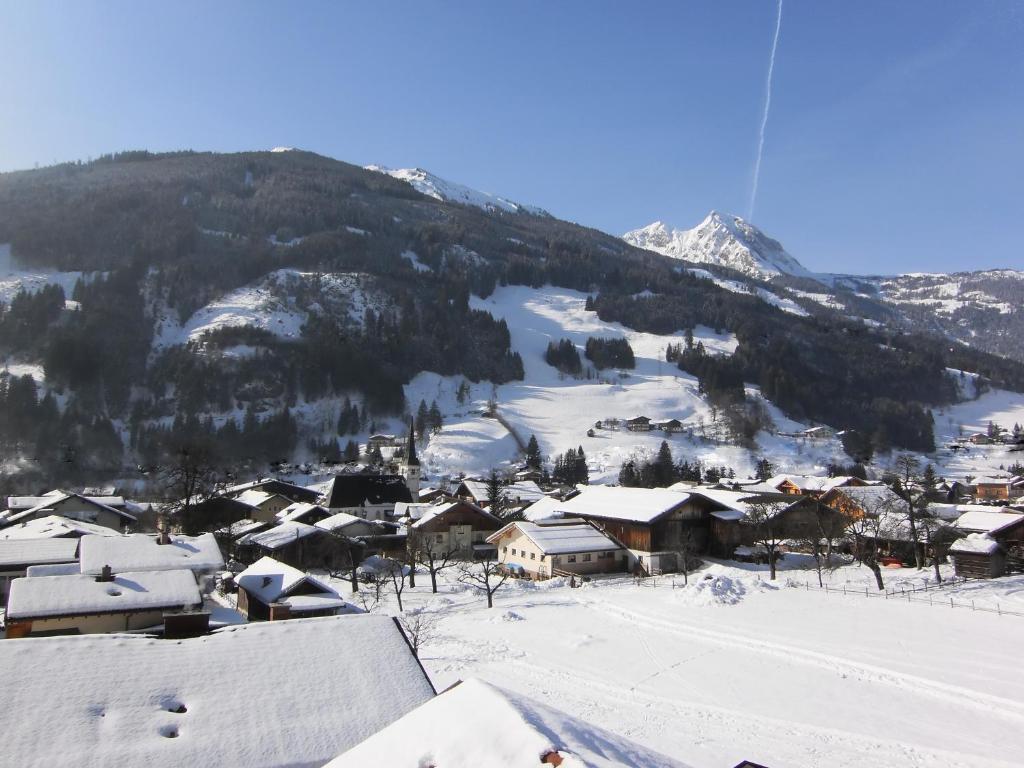 Gaestehaus Gratz - Inklusive Eintritt In Die Alpentherme Dorfgastein Luaran gambar