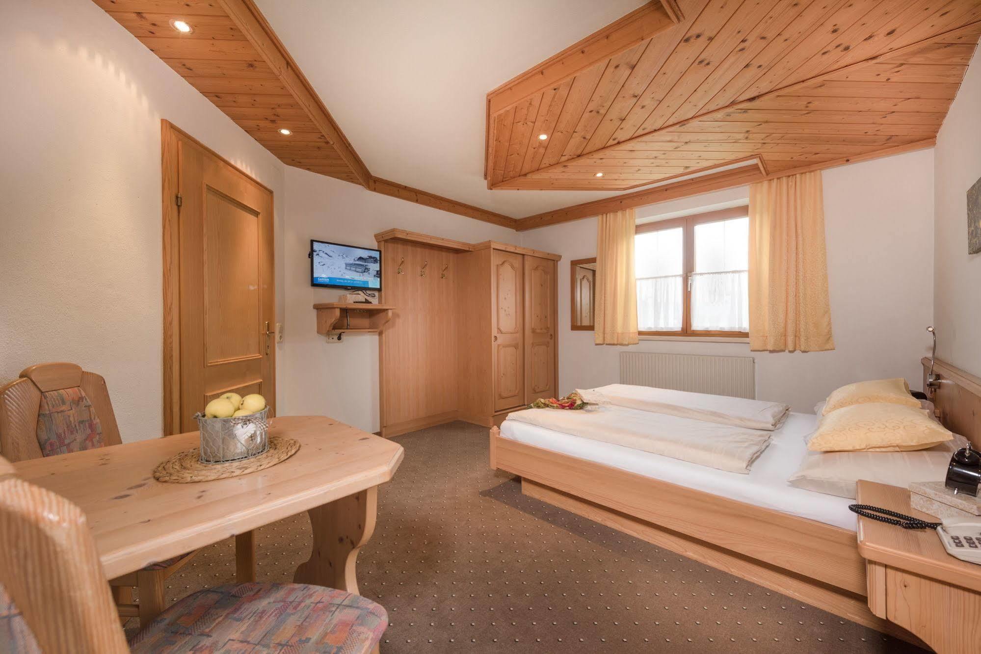 Gaestehaus Gratz - Inklusive Eintritt In Die Alpentherme Dorfgastein Luaran gambar